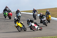 donington-no-limits-trackday;donington-park-photographs;donington-trackday-photographs;no-limits-trackdays;peter-wileman-photography;trackday-digital-images;trackday-photos