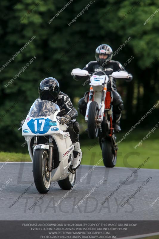 cadwell no limits trackday;cadwell park;cadwell park photographs;cadwell trackday photographs;enduro digital images;event digital images;eventdigitalimages;no limits trackdays;peter wileman photography;racing digital images;trackday digital images;trackday photos