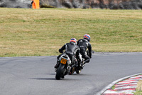 brands-hatch-photographs;brands-no-limits-trackday;cadwell-trackday-photographs;enduro-digital-images;event-digital-images;eventdigitalimages;no-limits-trackdays;peter-wileman-photography;racing-digital-images;trackday-digital-images;trackday-photos