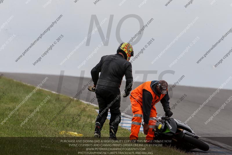 donington no limits trackday;donington park photographs;donington trackday photographs;no limits trackdays;peter wileman photography;trackday digital images;trackday photos