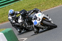 enduro-digital-images;event-digital-images;eventdigitalimages;mallory-park;mallory-park-photographs;mallory-park-trackday;mallory-park-trackday-photographs;no-limits-trackdays;peter-wileman-photography;racing-digital-images;trackday-digital-images;trackday-photos