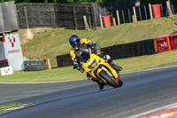 brands-hatch-photographs;brands-no-limits-trackday;cadwell-trackday-photographs;enduro-digital-images;event-digital-images;eventdigitalimages;no-limits-trackdays;peter-wileman-photography;racing-digital-images;trackday-digital-images;trackday-photos