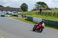 enduro-digital-images;event-digital-images;eventdigitalimages;mallory-park;mallory-park-photographs;mallory-park-trackday;mallory-park-trackday-photographs;no-limits-trackdays;peter-wileman-photography;racing-digital-images;trackday-digital-images;trackday-photos