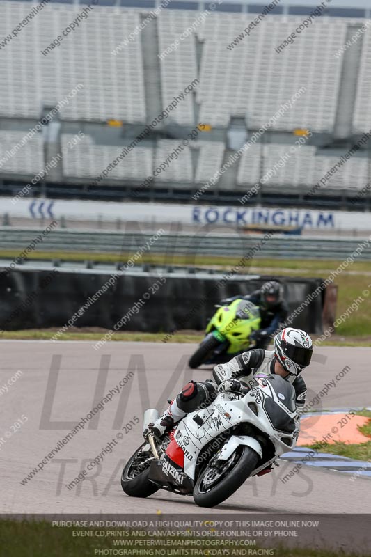 Rockingham no limits trackday;enduro digital images;event digital images;eventdigitalimages;no limits trackdays;peter wileman photography;racing digital images;rockingham raceway northamptonshire;rockingham trackday photographs;trackday digital images;trackday photos