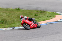 Rockingham-no-limits-trackday;enduro-digital-images;event-digital-images;eventdigitalimages;no-limits-trackdays;peter-wileman-photography;racing-digital-images;rockingham-raceway-northamptonshire;rockingham-trackday-photographs;trackday-digital-images;trackday-photos