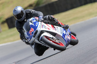 brands-hatch-photographs;brands-no-limits-trackday;cadwell-trackday-photographs;enduro-digital-images;event-digital-images;eventdigitalimages;no-limits-trackdays;peter-wileman-photography;racing-digital-images;trackday-digital-images;trackday-photos