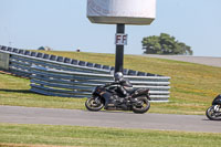 donington-no-limits-trackday;donington-park-photographs;donington-trackday-photographs;no-limits-trackdays;peter-wileman-photography;trackday-digital-images;trackday-photos