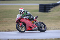 anglesey-no-limits-trackday;anglesey-photographs;anglesey-trackday-photographs;enduro-digital-images;event-digital-images;eventdigitalimages;no-limits-trackdays;peter-wileman-photography;racing-digital-images;trac-mon;trackday-digital-images;trackday-photos;ty-croes