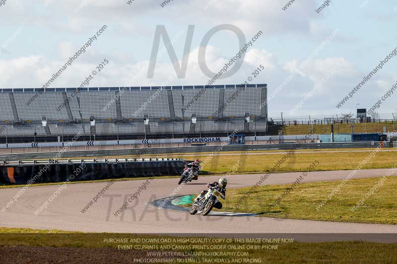 Rockingham no limits trackday;enduro digital images;event digital images;eventdigitalimages;no limits trackdays;peter wileman photography;racing digital images;rockingham raceway northamptonshire;rockingham trackday photographs;trackday digital images;trackday photos