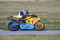 Rockingham-no-limits-trackday;enduro-digital-images;event-digital-images;eventdigitalimages;no-limits-trackdays;peter-wileman-photography;racing-digital-images;rockingham-raceway-northamptonshire;rockingham-trackday-photographs;trackday-digital-images;trackday-photos