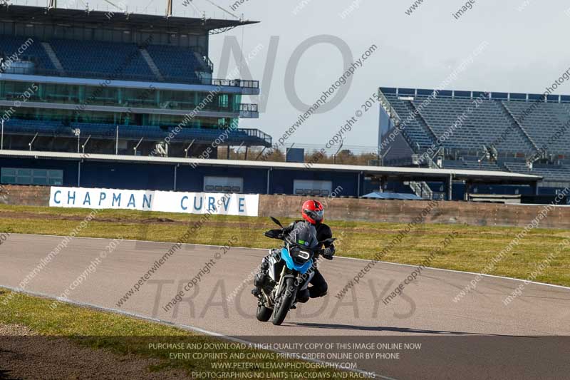 Rockingham no limits trackday;enduro digital images;event digital images;eventdigitalimages;no limits trackdays;peter wileman photography;racing digital images;rockingham raceway northamptonshire;rockingham trackday photographs;trackday digital images;trackday photos