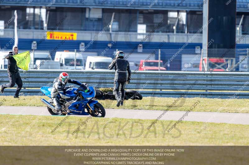 Rockingham no limits trackday;enduro digital images;event digital images;eventdigitalimages;no limits trackdays;peter wileman photography;racing digital images;rockingham raceway northamptonshire;rockingham trackday photographs;trackday digital images;trackday photos