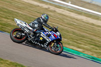 Rockingham-no-limits-trackday;enduro-digital-images;event-digital-images;eventdigitalimages;no-limits-trackdays;peter-wileman-photography;racing-digital-images;rockingham-raceway-northamptonshire;rockingham-trackday-photographs;trackday-digital-images;trackday-photos