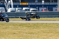 Rockingham-no-limits-trackday;enduro-digital-images;event-digital-images;eventdigitalimages;no-limits-trackdays;peter-wileman-photography;racing-digital-images;rockingham-raceway-northamptonshire;rockingham-trackday-photographs;trackday-digital-images;trackday-photos