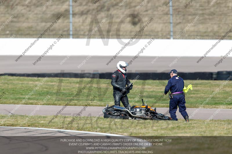 Rockingham no limits trackday;enduro digital images;event digital images;eventdigitalimages;no limits trackdays;peter wileman photography;racing digital images;rockingham raceway northamptonshire;rockingham trackday photographs;trackday digital images;trackday photos