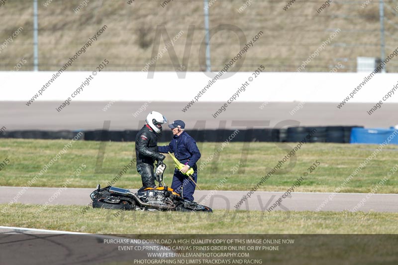 Rockingham no limits trackday;enduro digital images;event digital images;eventdigitalimages;no limits trackdays;peter wileman photography;racing digital images;rockingham raceway northamptonshire;rockingham trackday photographs;trackday digital images;trackday photos