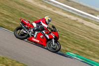 Rockingham-no-limits-trackday;enduro-digital-images;event-digital-images;eventdigitalimages;no-limits-trackdays;peter-wileman-photography;racing-digital-images;rockingham-raceway-northamptonshire;rockingham-trackday-photographs;trackday-digital-images;trackday-photos