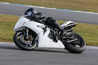 donington-no-limits-trackday;donington-park-photographs;donington-trackday-photographs;no-limits-trackdays;peter-wileman-photography;trackday-digital-images;trackday-photos