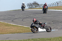 donington-no-limits-trackday;donington-park-photographs;donington-trackday-photographs;no-limits-trackdays;peter-wileman-photography;trackday-digital-images;trackday-photos