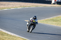 enduro-digital-images;event-digital-images;eventdigitalimages;mallory-park;mallory-park-photographs;mallory-park-trackday;mallory-park-trackday-photographs;no-limits-trackdays;peter-wileman-photography;racing-digital-images;trackday-digital-images;trackday-photos