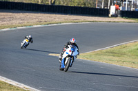 enduro-digital-images;event-digital-images;eventdigitalimages;mallory-park;mallory-park-photographs;mallory-park-trackday;mallory-park-trackday-photographs;no-limits-trackdays;peter-wileman-photography;racing-digital-images;trackday-digital-images;trackday-photos