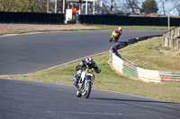 enduro-digital-images;event-digital-images;eventdigitalimages;mallory-park;mallory-park-photographs;mallory-park-trackday;mallory-park-trackday-photographs;no-limits-trackdays;peter-wileman-photography;racing-digital-images;trackday-digital-images;trackday-photos