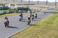 enduro-digital-images;event-digital-images;eventdigitalimages;mallory-park;mallory-park-photographs;mallory-park-trackday;mallory-park-trackday-photographs;no-limits-trackdays;peter-wileman-photography;racing-digital-images;trackday-digital-images;trackday-photos