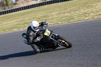 enduro-digital-images;event-digital-images;eventdigitalimages;mallory-park;mallory-park-photographs;mallory-park-trackday;mallory-park-trackday-photographs;no-limits-trackdays;peter-wileman-photography;racing-digital-images;trackday-digital-images;trackday-photos