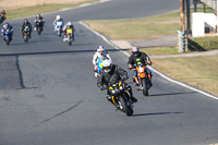 enduro-digital-images;event-digital-images;eventdigitalimages;mallory-park;mallory-park-photographs;mallory-park-trackday;mallory-park-trackday-photographs;no-limits-trackdays;peter-wileman-photography;racing-digital-images;trackday-digital-images;trackday-photos