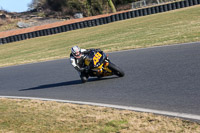 enduro-digital-images;event-digital-images;eventdigitalimages;mallory-park;mallory-park-photographs;mallory-park-trackday;mallory-park-trackday-photographs;no-limits-trackdays;peter-wileman-photography;racing-digital-images;trackday-digital-images;trackday-photos