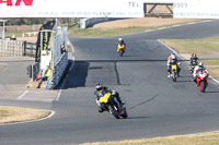 enduro-digital-images;event-digital-images;eventdigitalimages;mallory-park;mallory-park-photographs;mallory-park-trackday;mallory-park-trackday-photographs;no-limits-trackdays;peter-wileman-photography;racing-digital-images;trackday-digital-images;trackday-photos