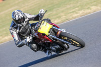 enduro-digital-images;event-digital-images;eventdigitalimages;mallory-park;mallory-park-photographs;mallory-park-trackday;mallory-park-trackday-photographs;no-limits-trackdays;peter-wileman-photography;racing-digital-images;trackday-digital-images;trackday-photos