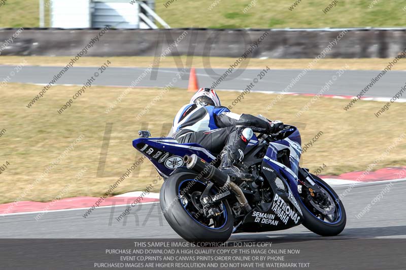 enduro digital images;event digital images;eventdigitalimages;no limits trackdays;peter wileman photography;racing digital images;snetterton;snetterton no limits trackday;snetterton photographs;snetterton trackday photographs;trackday digital images;trackday photos