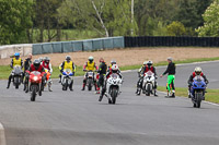 enduro-digital-images;event-digital-images;eventdigitalimages;mallory-park;mallory-park-photographs;mallory-park-trackday;mallory-park-trackday-photographs;no-limits-trackdays;peter-wileman-photography;racing-digital-images;trackday-digital-images;trackday-photos