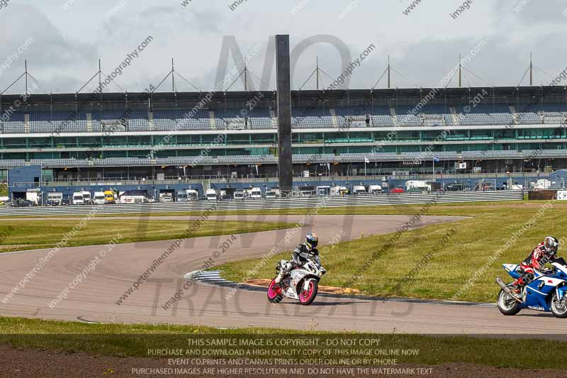 Rockingham no limits trackday;enduro digital images;event digital images;eventdigitalimages;no limits trackdays;peter wileman photography;racing digital images;rockingham raceway northamptonshire;rockingham trackday photographs;trackday digital images;trackday photos