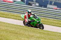 Rockingham-no-limits-trackday;enduro-digital-images;event-digital-images;eventdigitalimages;no-limits-trackdays;peter-wileman-photography;racing-digital-images;rockingham-raceway-northamptonshire;rockingham-trackday-photographs;trackday-digital-images;trackday-photos