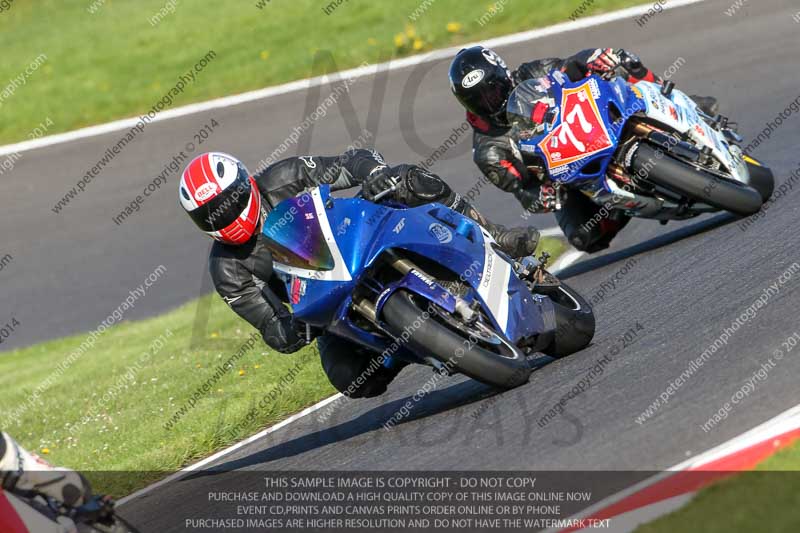 cadwell no limits trackday;cadwell park;cadwell park photographs;cadwell trackday photographs;enduro digital images;event digital images;eventdigitalimages;no limits trackdays;peter wileman photography;racing digital images;trackday digital images;trackday photos