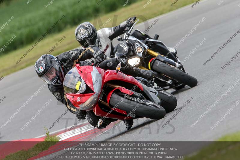 enduro digital images;event digital images;eventdigitalimages;no limits trackdays;peter wileman photography;racing digital images;snetterton;snetterton no limits trackday;snetterton photographs;snetterton trackday photographs;trackday digital images;trackday photos