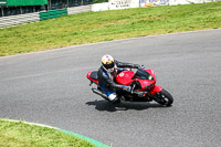 enduro-digital-images;event-digital-images;eventdigitalimages;mallory-park;mallory-park-photographs;mallory-park-trackday;mallory-park-trackday-photographs;no-limits-trackdays;peter-wileman-photography;racing-digital-images;trackday-digital-images;trackday-photos