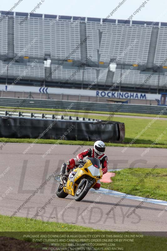 Rockingham no limits trackday;enduro digital images;event digital images;eventdigitalimages;no limits trackdays;peter wileman photography;racing digital images;rockingham raceway northamptonshire;rockingham trackday photographs;trackday digital images;trackday photos