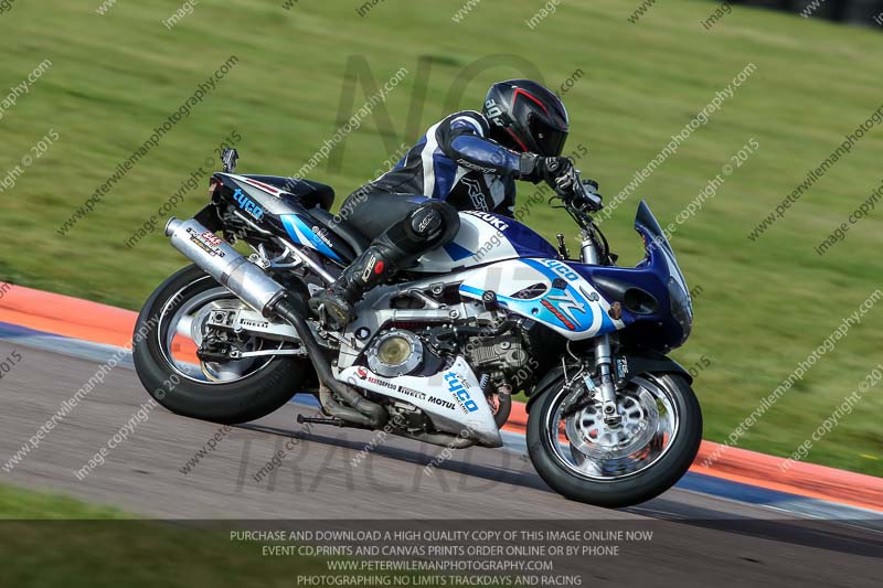 Rockingham no limits trackday;enduro digital images;event digital images;eventdigitalimages;no limits trackdays;peter wileman photography;racing digital images;rockingham raceway northamptonshire;rockingham trackday photographs;trackday digital images;trackday photos