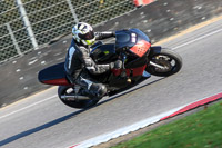 brands-hatch-photographs;brands-no-limits-trackday;cadwell-trackday-photographs;enduro-digital-images;event-digital-images;eventdigitalimages;no-limits-trackdays;peter-wileman-photography;racing-digital-images;trackday-digital-images;trackday-photos