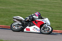 Rockingham-no-limits-trackday;enduro-digital-images;event-digital-images;eventdigitalimages;no-limits-trackdays;peter-wileman-photography;racing-digital-images;rockingham-raceway-northamptonshire;rockingham-trackday-photographs;trackday-digital-images;trackday-photos