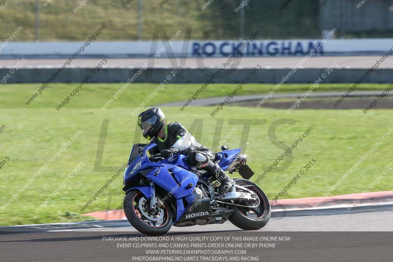 Rockingham no limits trackday;enduro digital images;event digital images;eventdigitalimages;no limits trackdays;peter wileman photography;racing digital images;rockingham raceway northamptonshire;rockingham trackday photographs;trackday digital images;trackday photos