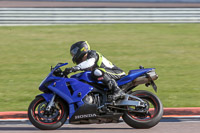 Rockingham-no-limits-trackday;enduro-digital-images;event-digital-images;eventdigitalimages;no-limits-trackdays;peter-wileman-photography;racing-digital-images;rockingham-raceway-northamptonshire;rockingham-trackday-photographs;trackday-digital-images;trackday-photos