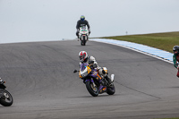 donington-no-limits-trackday;donington-park-photographs;donington-trackday-photographs;no-limits-trackdays;peter-wileman-photography;trackday-digital-images;trackday-photos