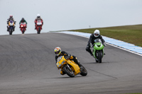 donington-no-limits-trackday;donington-park-photographs;donington-trackday-photographs;no-limits-trackdays;peter-wileman-photography;trackday-digital-images;trackday-photos