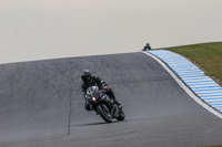 donington-no-limits-trackday;donington-park-photographs;donington-trackday-photographs;no-limits-trackdays;peter-wileman-photography;trackday-digital-images;trackday-photos