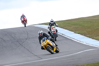 donington-no-limits-trackday;donington-park-photographs;donington-trackday-photographs;no-limits-trackdays;peter-wileman-photography;trackday-digital-images;trackday-photos