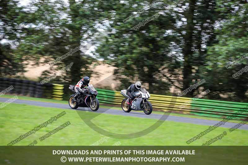 cadwell no limits trackday;cadwell park;cadwell park photographs;cadwell trackday photographs;enduro digital images;event digital images;eventdigitalimages;no limits trackdays;peter wileman photography;racing digital images;trackday digital images;trackday photos